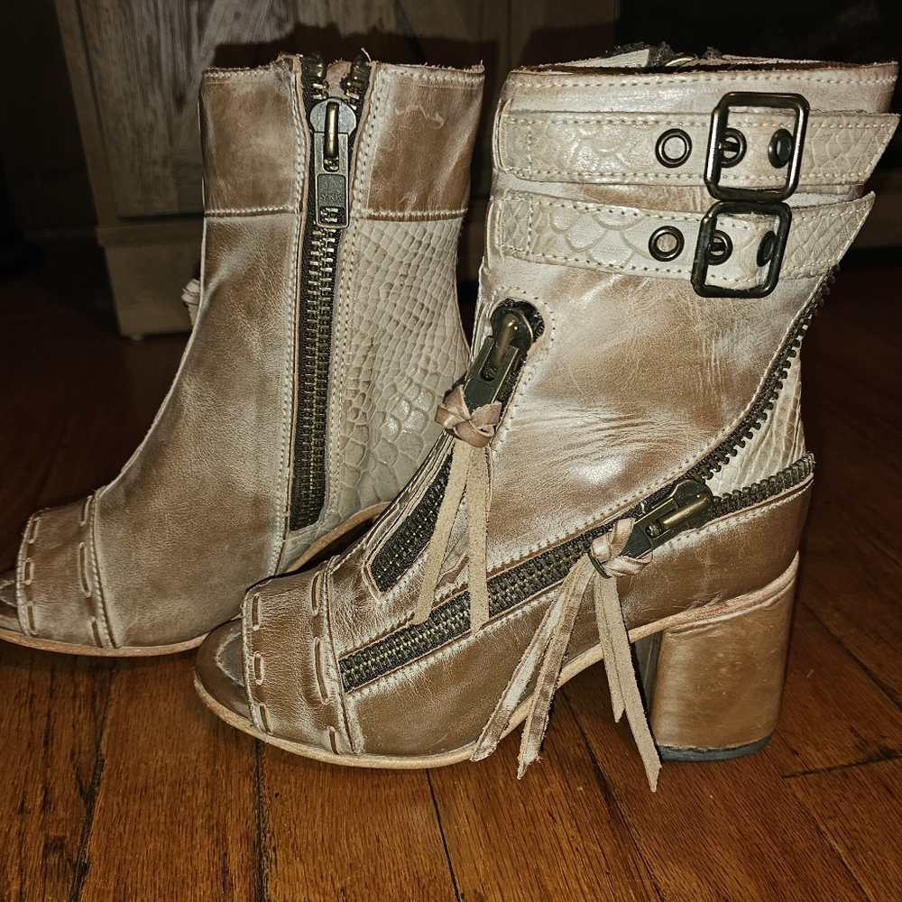 Freebird Zombi size 7